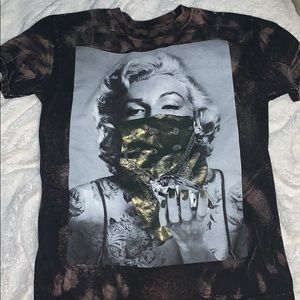 Marilyn Monroe bleached T-shirt.
